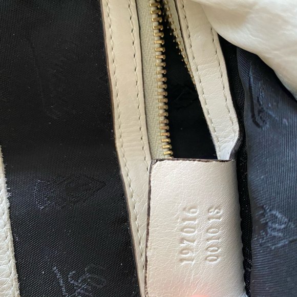 AUTHENTIC GUCCI HYSTERIA PATENT LEATHER HOBO BAG - Picture 6 of 16